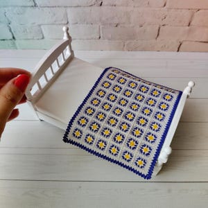Miniature Crochet Blanket for Dollhouse -  1:12 Scale Dollhouse Decor