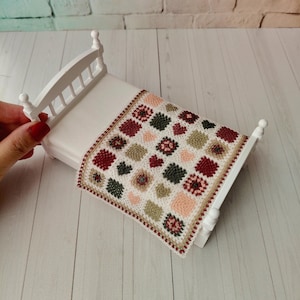 Crochet Miniature Granny Blanket for Dollhouse 1:12 Scale | Tiny Dollhouse Blanket