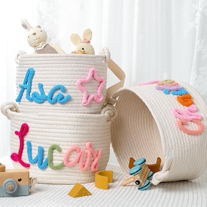 Personalisierter Ostern Korb, Babyparty Geschenkkorb, benutzerdefinierter Name Babykorb mit handgemachter Seil Baumwolle, Baby Geschenk, Spielzeug Organisator, Kinder Geschenk