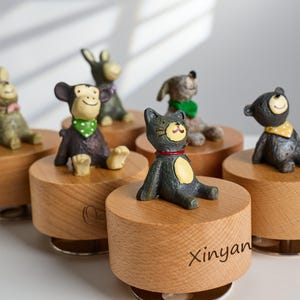 Caja musical de animales personalizada, caja de música de madera grabada personalizada, decoración de guardería, regalo de baby shower, regalo de cumpleaños, caja musical de juguete, regalo para niños