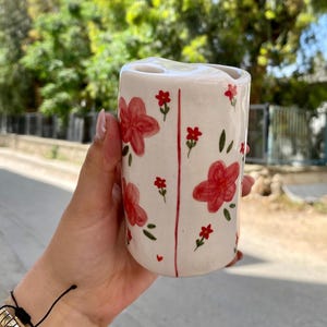 Floral Ceramic Travel Mug, Coffee to go Mug , Travel Coffee Cup – Handmade Pottery Gift, Unique Handmade Gift, Summer Coffee Tumbler
