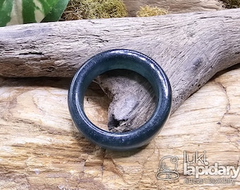 BLUE JADEITE JADE &gt;&gt; Guatemalan Jade Ring &gt;&gt; Size 11.5 &gt;&gt; Full Band