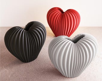 VERONA Vase | Wedding Decoration | Heart Shape Home Decor | Gift for Her | Gift for Wife | Modern Boho Decor | 3D Printed