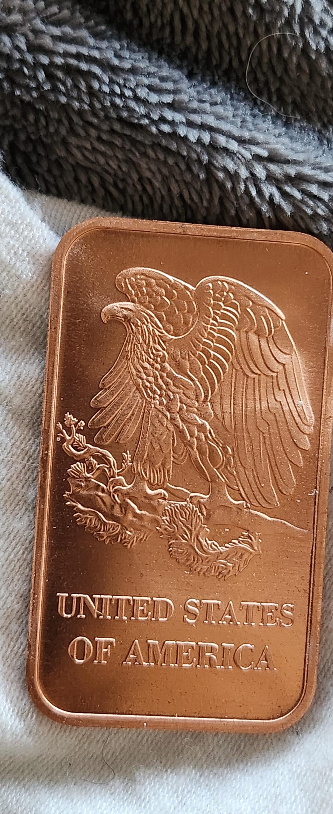 A Brilliant .999 1 Oz Copper Rectangle That Depicts the Walking Liberty ...