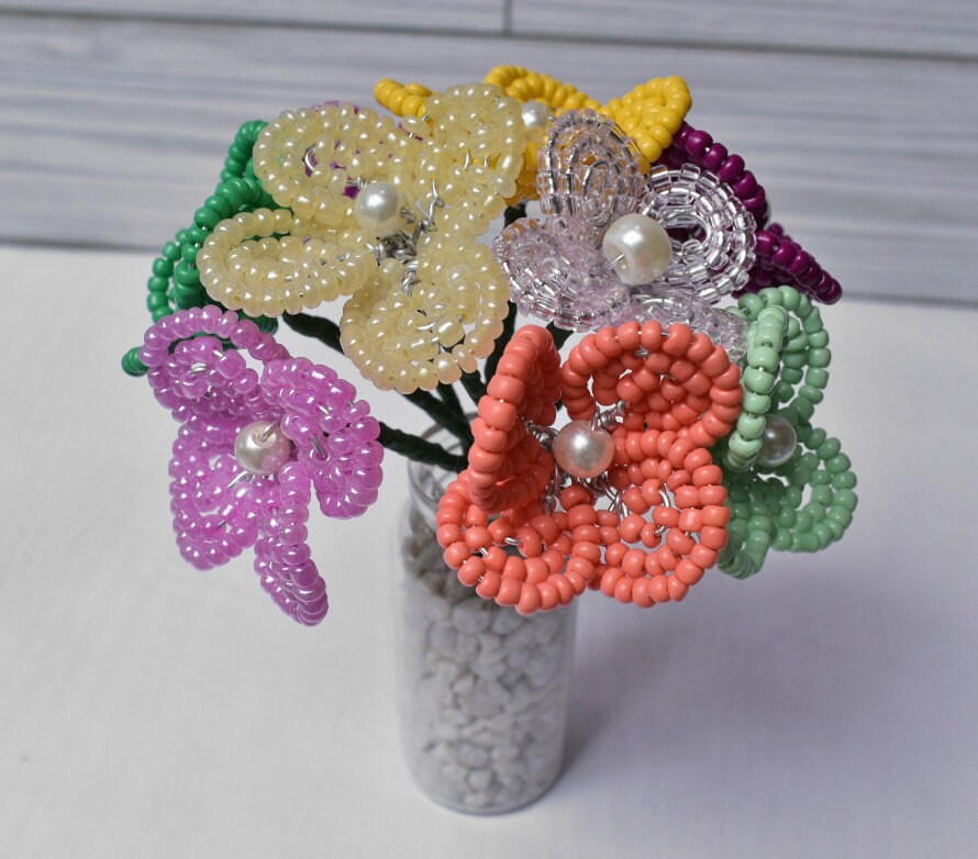 Mini Seed Bead Flower Bouquet: Handmade Forever Flowers - Etsy