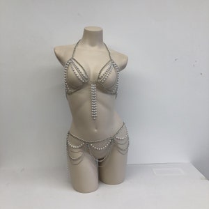 Sexy Punk Metal Bikini Harness Bra Chest Body Chain for Female Heavy Breast  Bra Choker Collar Nightclub Party Body Jewelry 2021