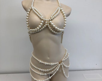 Vintage pearl necklace body with pearl harness set