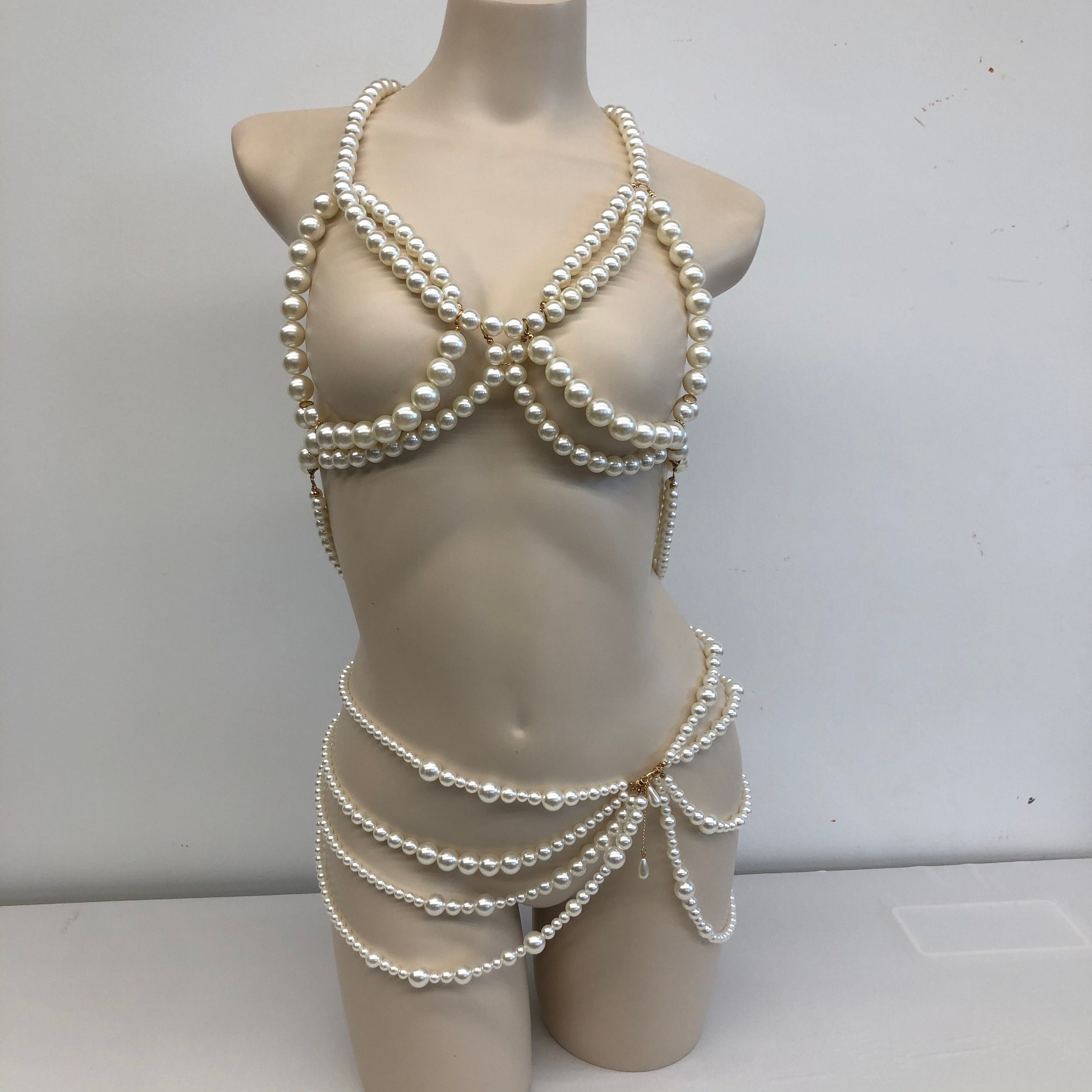 burlesque pearl garter