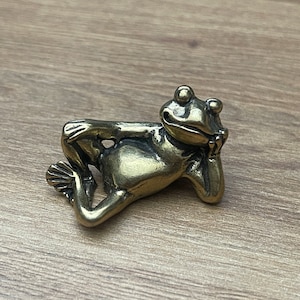 Grenouille paresseuse en laiton massif - Petite statue d’ornement - Figurines miniatures Artisanat Cadeau de collection vintage