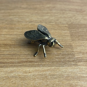 Solid Brass Honey Bee Fly - Small Ornament Statue - Miniature Figurines Handcraft Collectible Gift Vintage