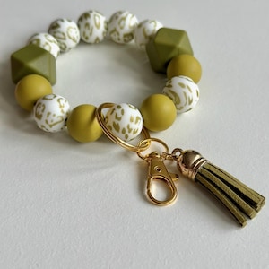 Beaded Wristlet Keychain - Green And Gold Animal Print Silicone Beads & Lobster Clasp - Stretchy Wristlet, Keyring