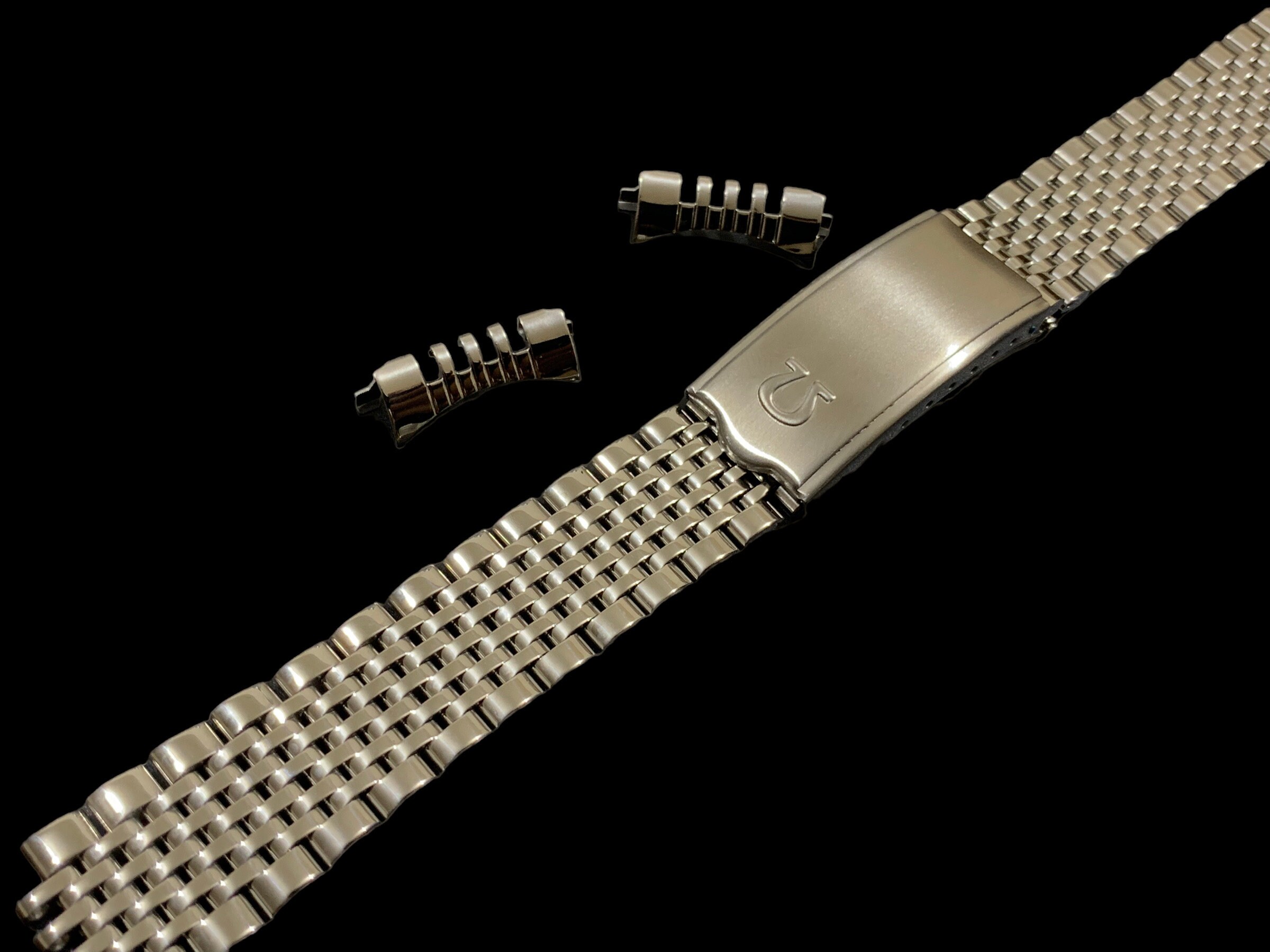Vintage OMEGA 18 mm Gold Plated Beads Of Rice watch bracelet, No. 70 Lug  Ends