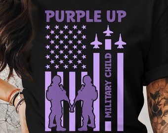 軍人の子供 SVG PNG、紫色の軍人の子供、クリカット昇華デザイン、印刷可能な SVG PNG、紫色の上の SVG PNG、軍人の子供 SVG PNG