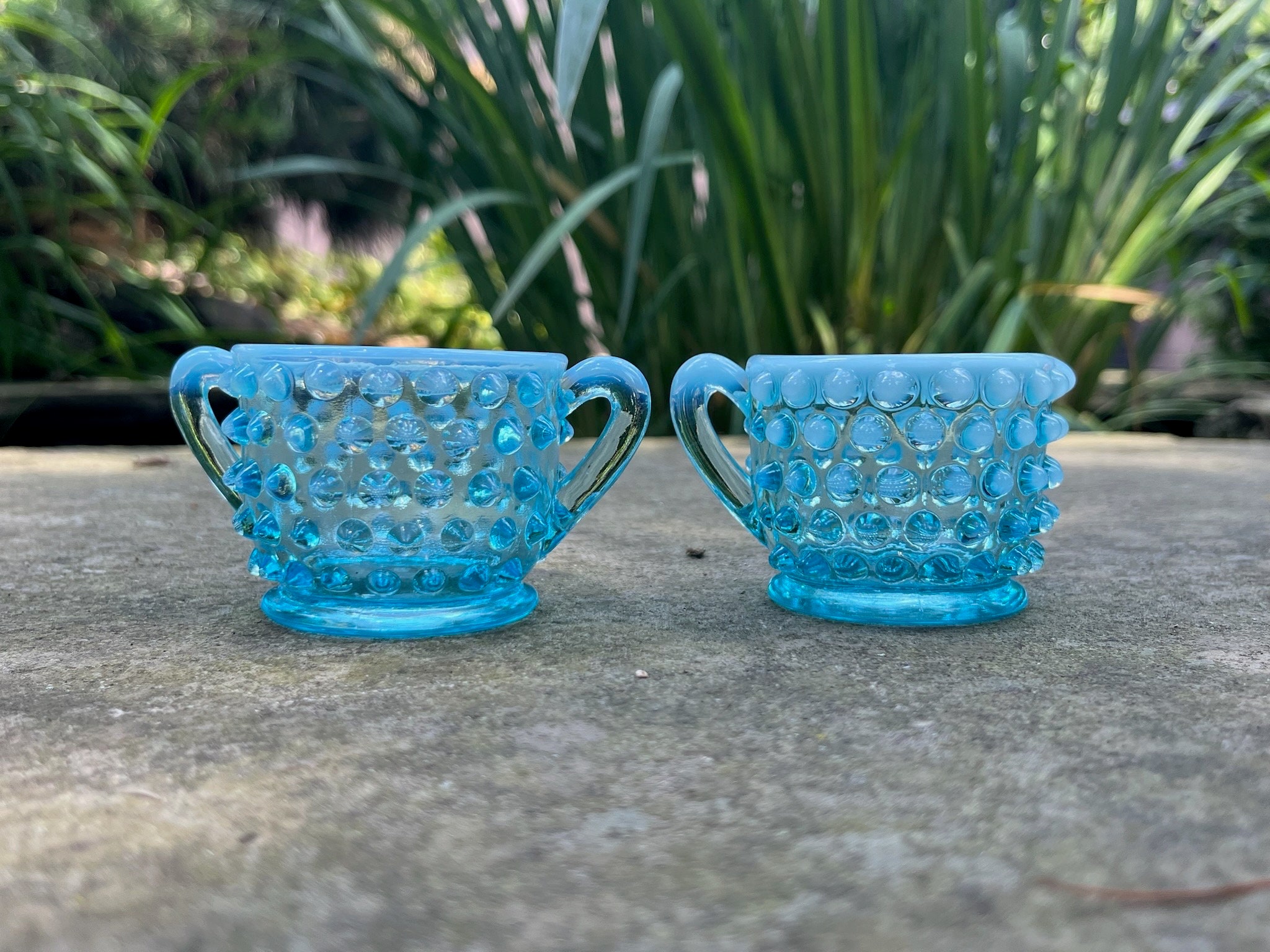 ヴィンテージ フェントン ホブネイル クリーマー＆シュガーセット