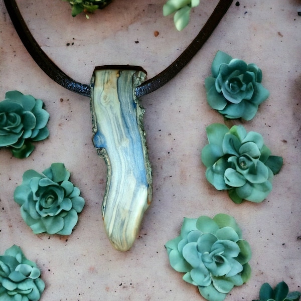 Collier en bois de buis bijoux boheme cadeaux anniversaire