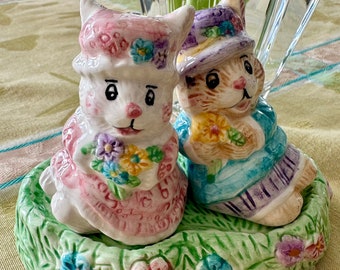 Vintage Bunny Salt and Pepper Shakers| Cottage Decor| Spring Tablescape| Grandmillennial Style| Whimsical Party Decor| Traditional Country