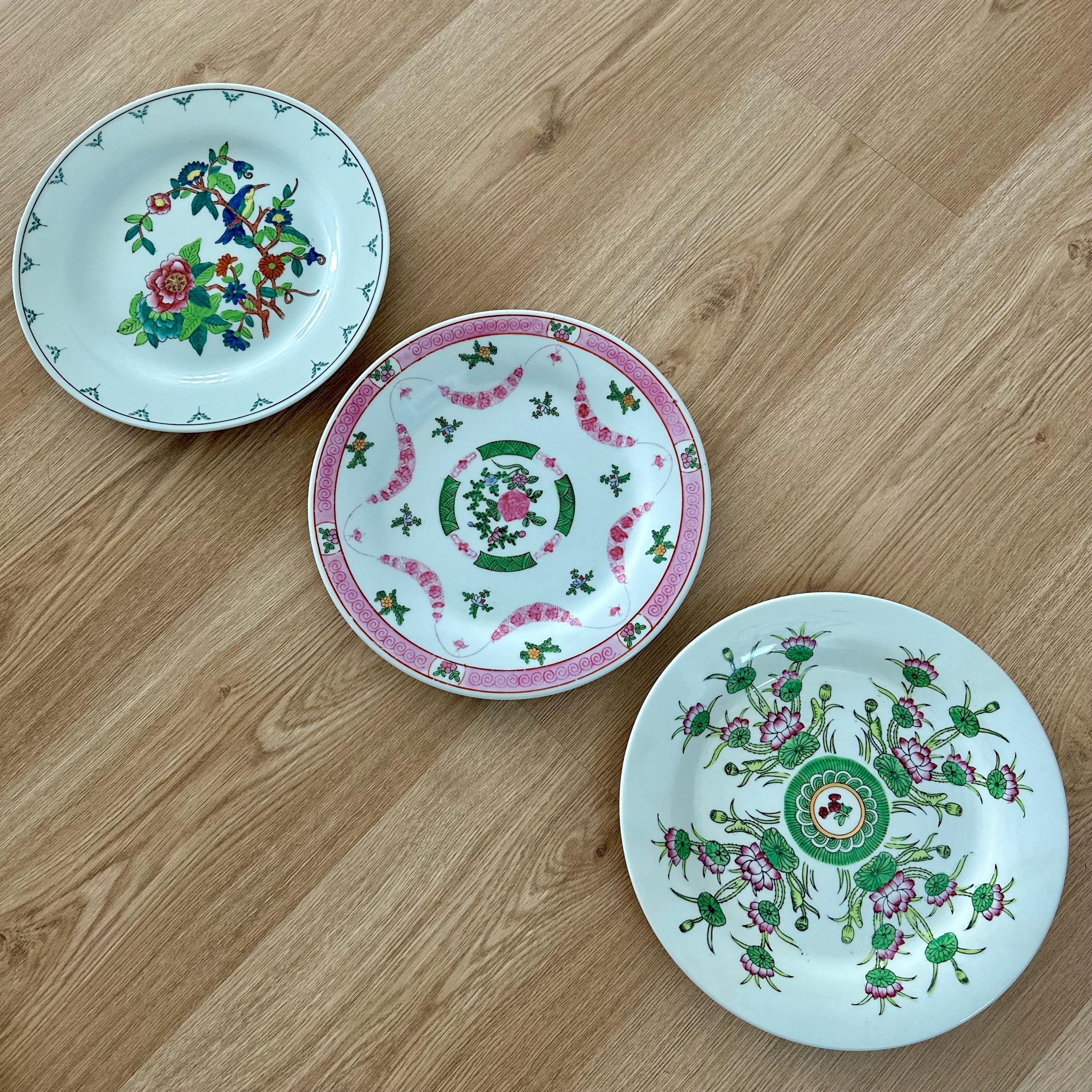 Wall Plates Trio| Chinese Porcelain Plates| Chinese Famille Rose | Chinoiserie Chic | Grandmillennial Decor| Plate Wall Vintage