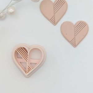 Heart Earring Imprint Cutter, Valentine Heart Clay Earring Angled Lines, 3D Printed Clay Cutter, Polymer Clay Cutter, Clay Jewelry Cutter