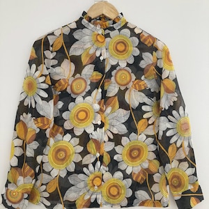 1960er 1970er Jahre Vintage Blumen Sonnenblumen Hippie Bluse Shirt