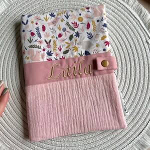 Protège carnet de santé personnalisé prénom | Lapins | 2 modèles au choix I Broderie ou flex I Cadeau naissance bébé fille I Carnet santé