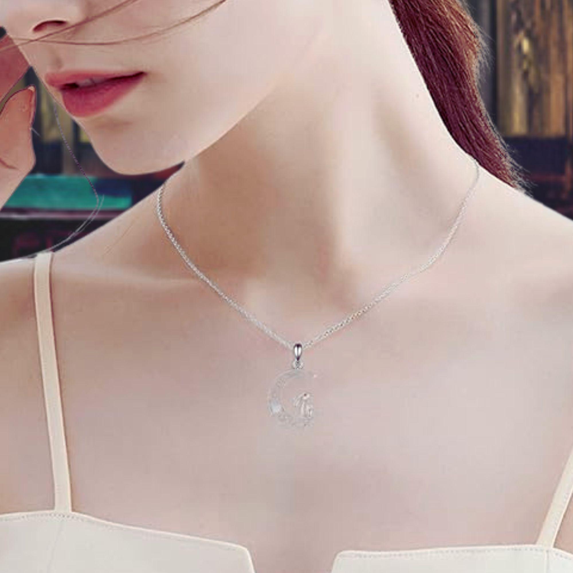 Collana con ciondolo a forma di animale in argento sterling 925 con coniglietto e margherita - Italia