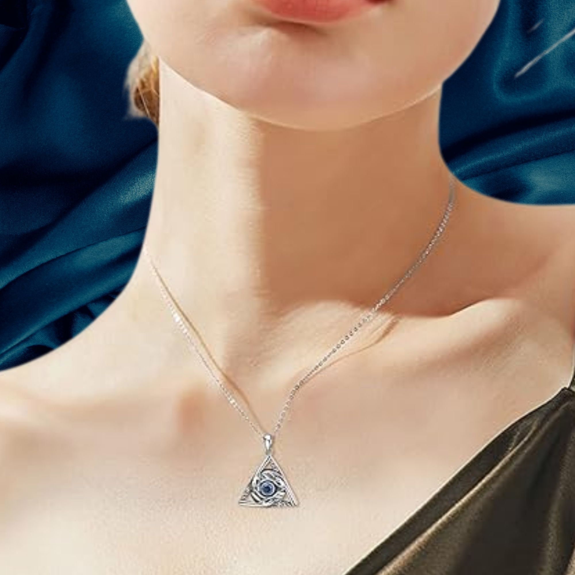 Collana Con Ciondolo Occhio Del Malocchio PEIMKO In Argento Sterling 925 - Amuleto Turco Blu Con Zirconi - Catena 45 Cm (Bianco)