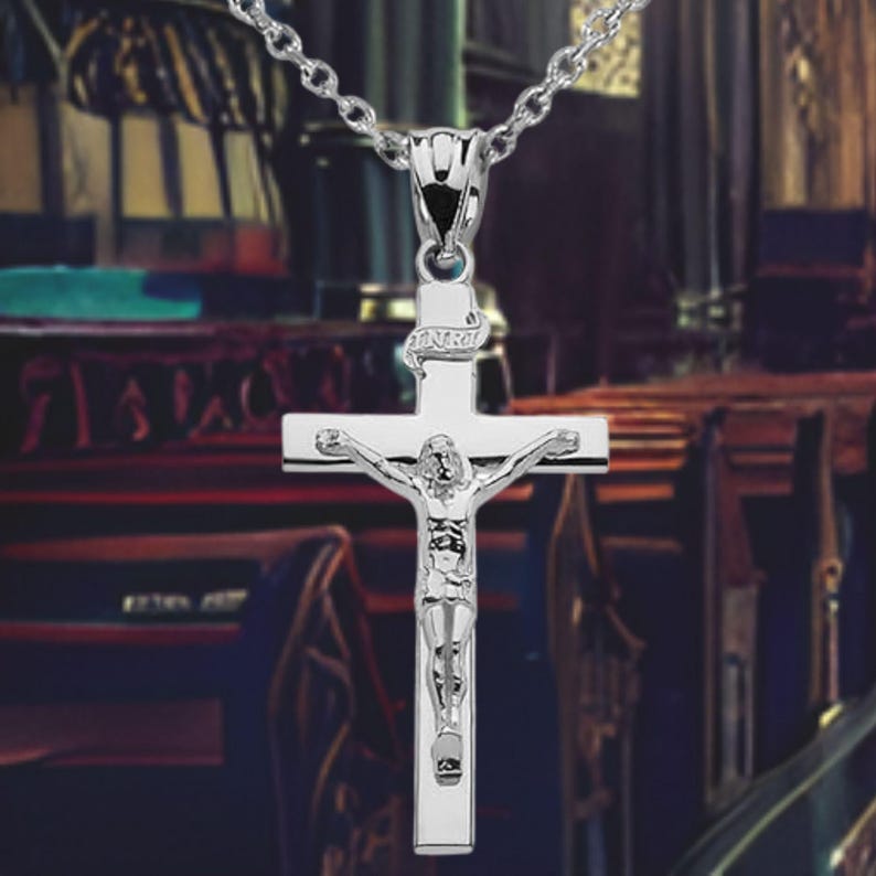 925 Sterling Silver Catholic Jesus Christ Cross Crucifix Pendant ...