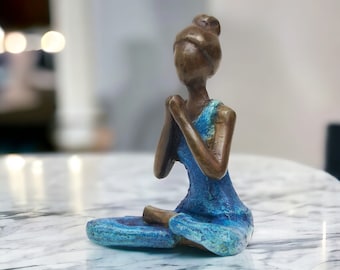 Sculpture en bronze yoga "Danielle" par Hamidou | Unique, fait main et équitable