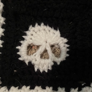 Skull Granny Square Pattern