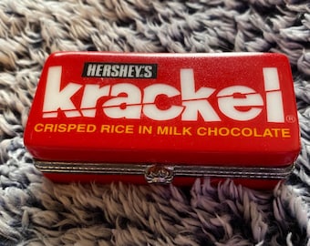 Hershey's krackel Bar trinket box w/ original charm - Midwest of Cannon Falls (2000)