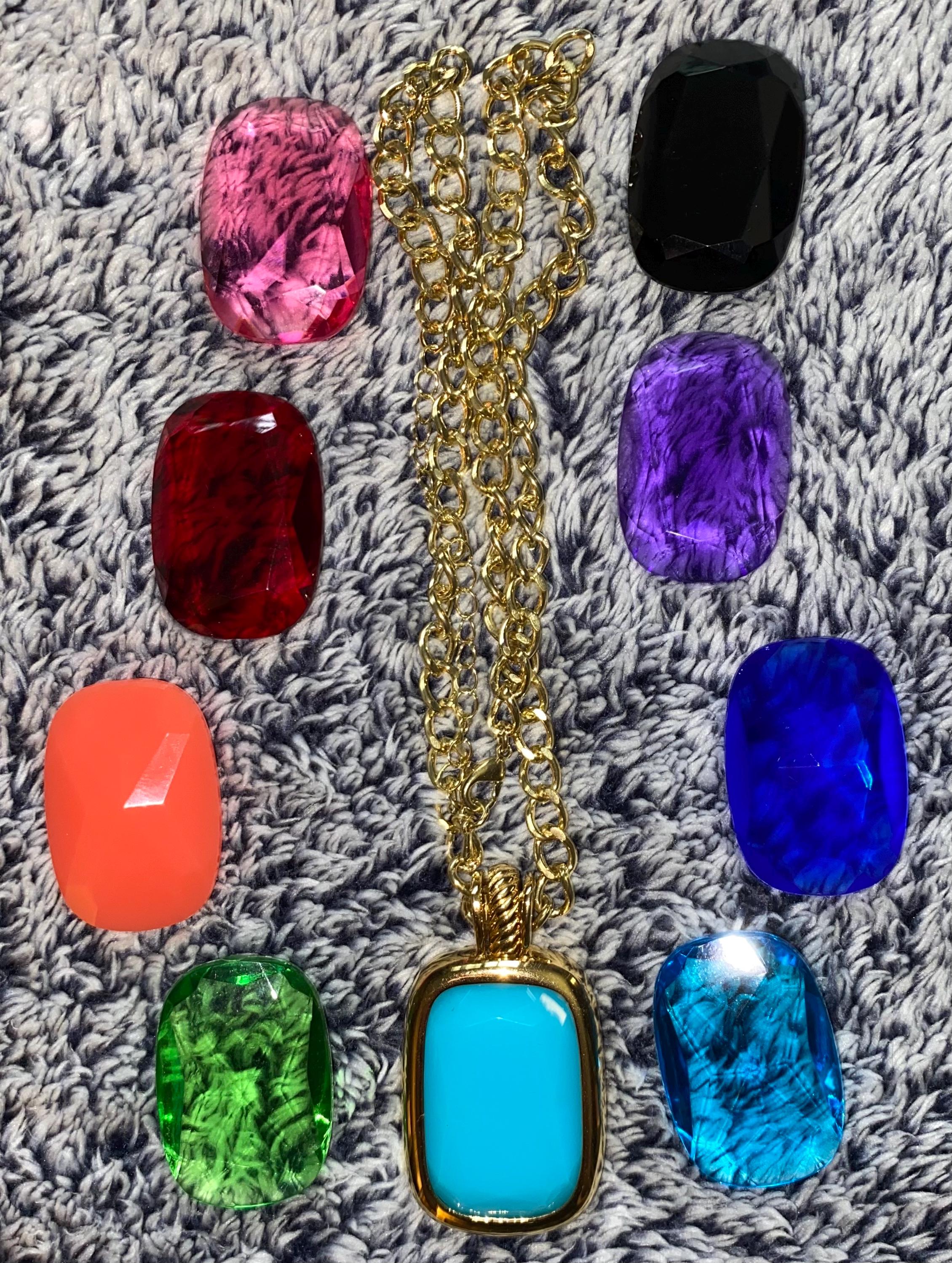 JOAN‎ RIVERS PURPLE  Band  WATCH CLEAR CRYSTALS NEW IN QVC BOX Joan Rivers Gold Plated Case Wristwatches for sale | eBay main image 4
