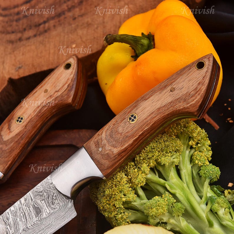 full tang , forged blade , sharp edge,  ergonomic handle
high carbon steel rust-resistant razor sharp 8 inch chef knife precision cutting balanced knife Japanese chef knife German chef knife Western-style knife santoku knife gyuto knife Chef  Knife Kitchen Tools Knife Skills Culinary Gear Home Chef Knife Addict Knife Porn Cooking Essentials Kitchen Goals Foodie Finds meal prep home cooking food prep tools knife skills chopping vegetables slicing meat dicing onions