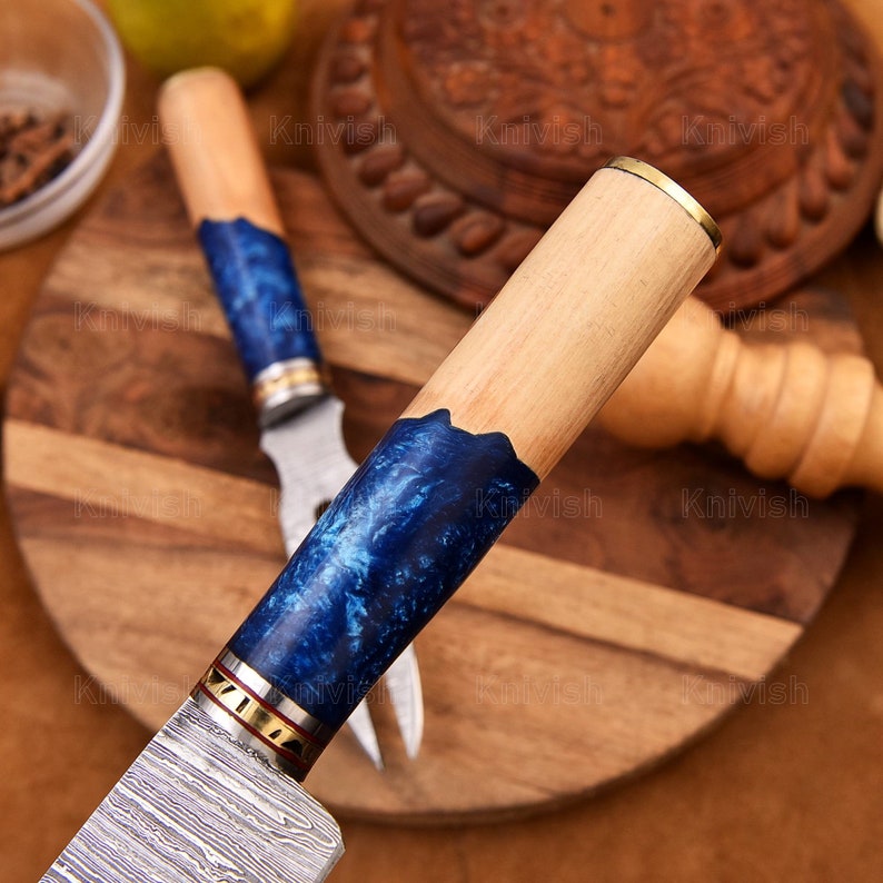 bbq knives set 
fork chef knife bbq fork steak knives bbq stea Damascus steel knives Handmade knives
Home bbq
Grilling knives grill  bbq lovers steak  beef,barbeque yummy brisket  ribs,set Wedding gift Hand made knife Thanksgiving gift Christmas gift
Precision forged Damascus steel blade paired with a matching meat fork for clean, thin slices.
long, narrow blade designed for slicing large cuts like roasts, turkey, ham
A carving fork two-tined fork that holds the meat steady while you carve