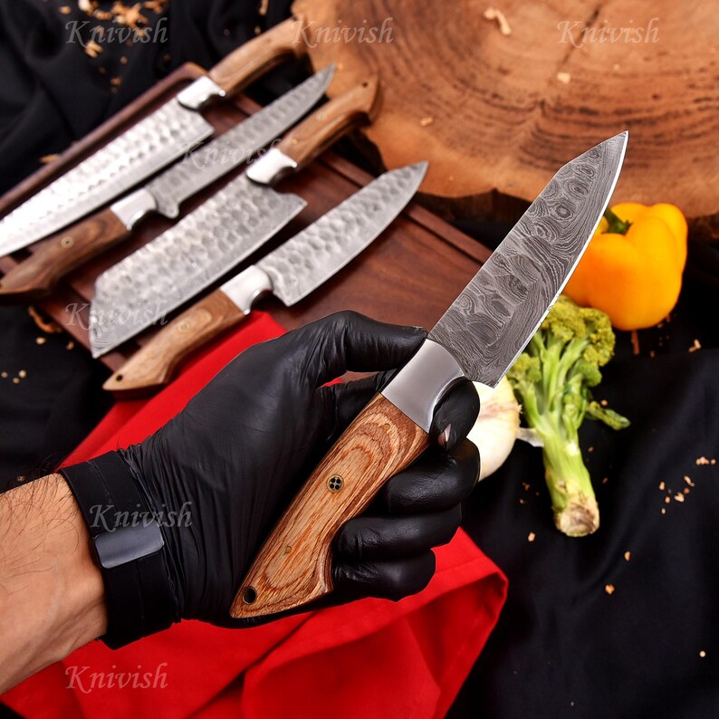 full tang , forged blade , sharp edge,  ergonomic handle
high carbon steel rust-resistant razor sharp 8 inch chef knife precision cutting balanced knife Japanese chef knife German chef knife Western-style knife santoku knife gyuto knife Chef  Knife Kitchen Tools Knife Skills Culinary Gear Home Chef Knife Addict Knife Porn Cooking Essentials Kitchen Goals Foodie Finds meal prep home cooking food prep tools knife skills chopping vegetables slicing meat dicing onions