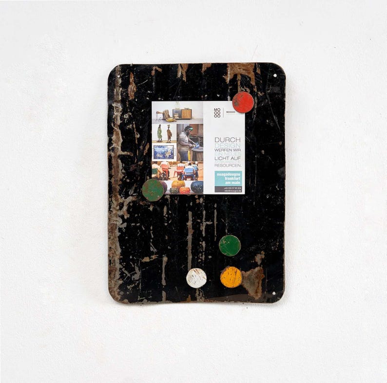Magnetic board made from recycled oil drums with 5 colorful magnets Black