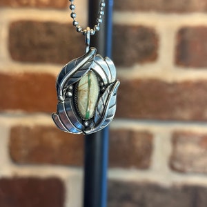 Royston Ribbon Turquoise Pendant