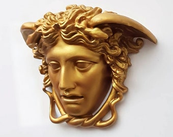 Medusa Wall Statue: Greek Mythology Decor (9 inch)
