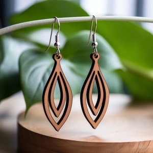 Elegant Wooden Earring SVG Set: Laser Cut Dangle Templates (Digital Download)