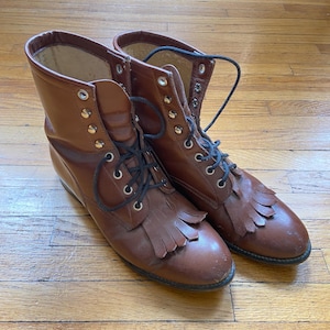 1980s brown Justin women’s lace up boots