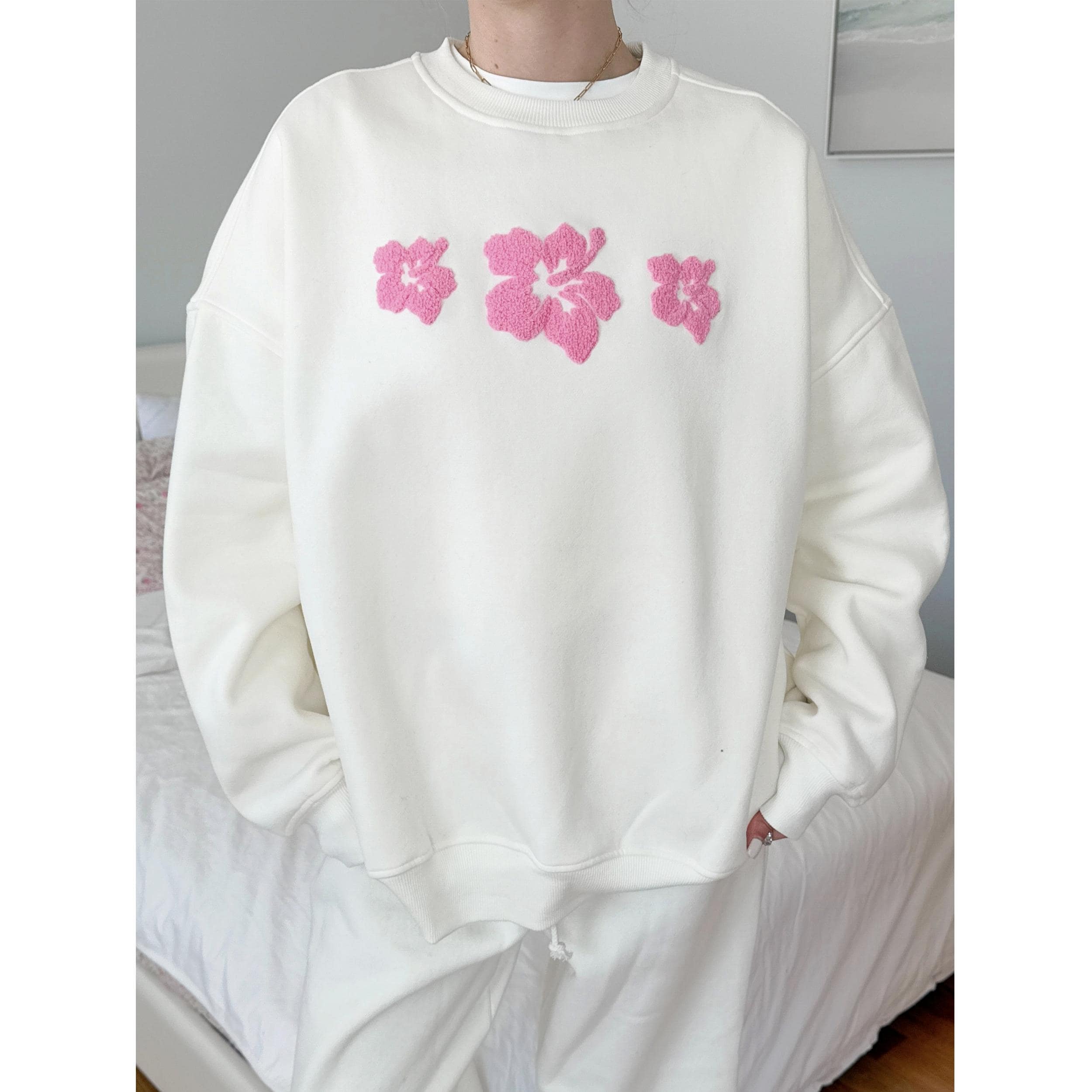 Ivory Hibiscus Flower Sweatshirt - Etsy