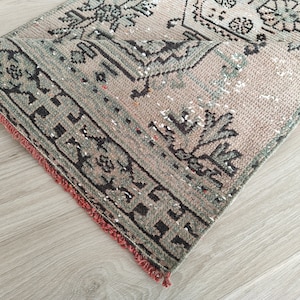 Tappeto da corridoio Oushak in lana fatto a mano: tappeto turco vintage da 2,8x10,3 piedi