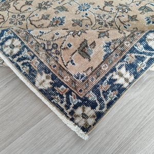 4x6 Vintage turkisk Oushak-matta: Blekt brun, blå och beige ull