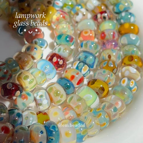 Ensemble de 4 perles de verre au chalumeau 12 mm, perles rondes donut uniques faites main pour la fabrication de bijoux, couleurs vives, tourbillon dégradé