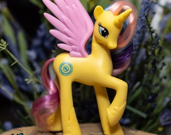 My Little Pony Princess Gold Lilly G4 Brushable