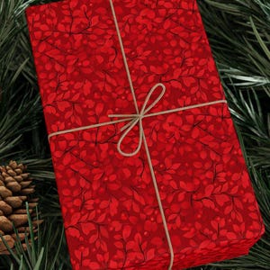 Red Botanical Holiday Wrapping Paper Elegant Gift Wrap Floral Pattern Christmas Paper Luxurious Red Leaves Design for Special Occasion