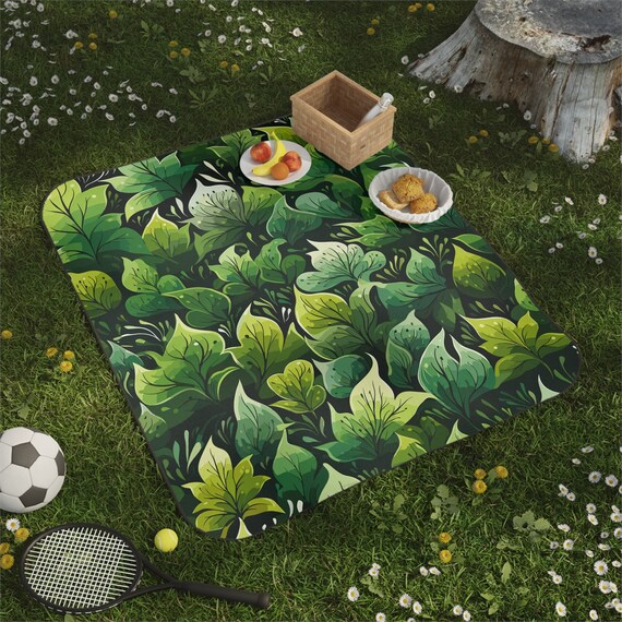 Green Leaf Picnic Blanket Water Resistant Nature Lover Gift Picnic Blanket Green Leaves Tree Forest Pattern Natural Beauty Green Leaf Print Etsy Canada