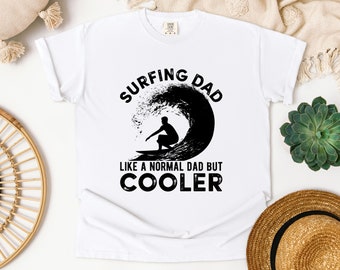 Maglietta Comfort Colors® Maglietta Surfing Dad Regali per papà Regalo di compleanno per papà Regali per il marito Maglietta per la festa del papà Regali di surf Regalo per la festa del papà