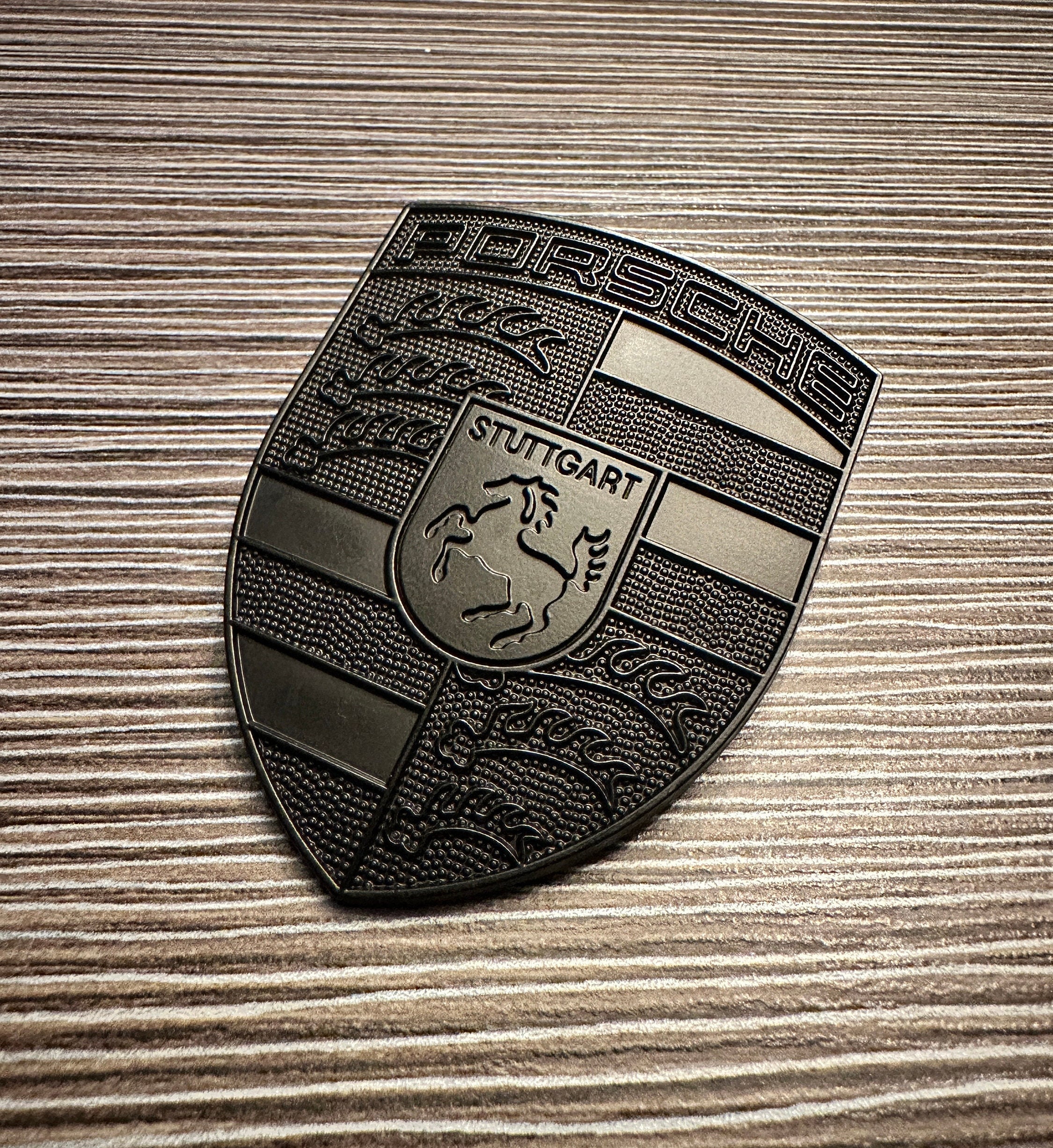 Autocollant Porsche Officiel - Blason Porsche - Dimensions ~5x6.6 Cm - Fabriqué Et Imprimé En Allemagne