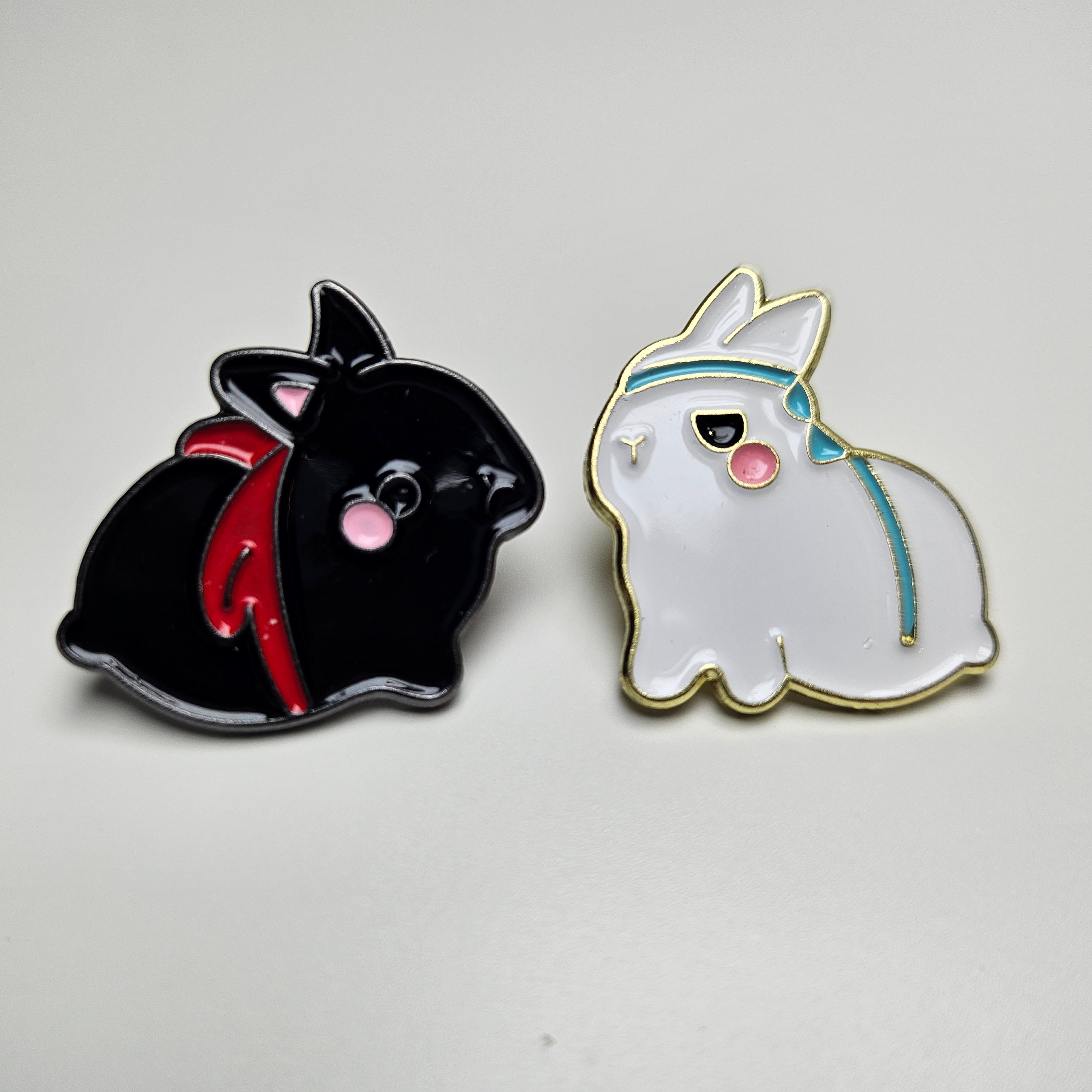 PRE-ORDER Mo Dao Zu Shi Bunny Enamel Pin, Wei Wuxian Lan Wangji - Etsy