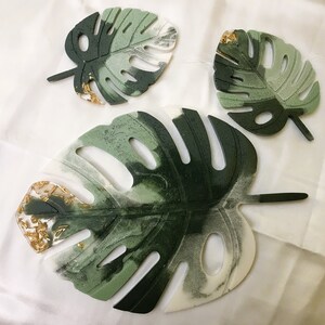 Monstera coaster · Custom coasters · Set of coasters monstera · Leaf coaster · Monstera tray decor